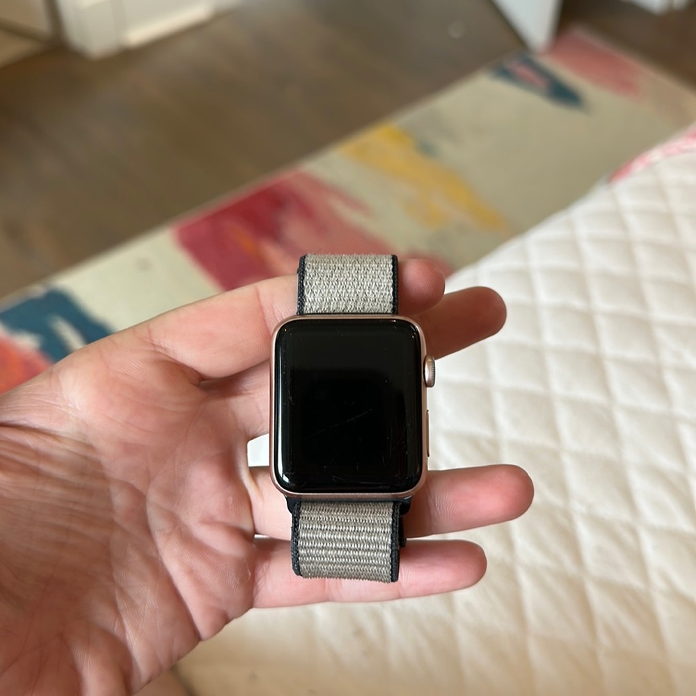 Series 3 Apple Watch 42mm Rose Gold